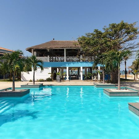 Djembe Beach Resort Kololi Exterior foto