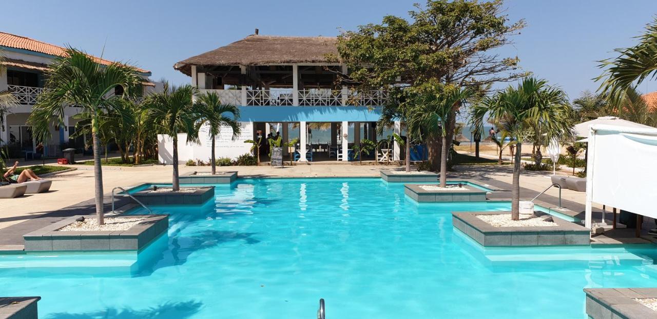 Djembe Beach Resort Kololi Exterior foto
